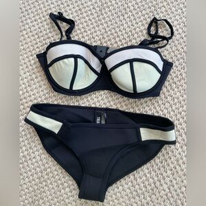 Triangl Neoprene underwire Bikini Set XS Black & White & Yellow